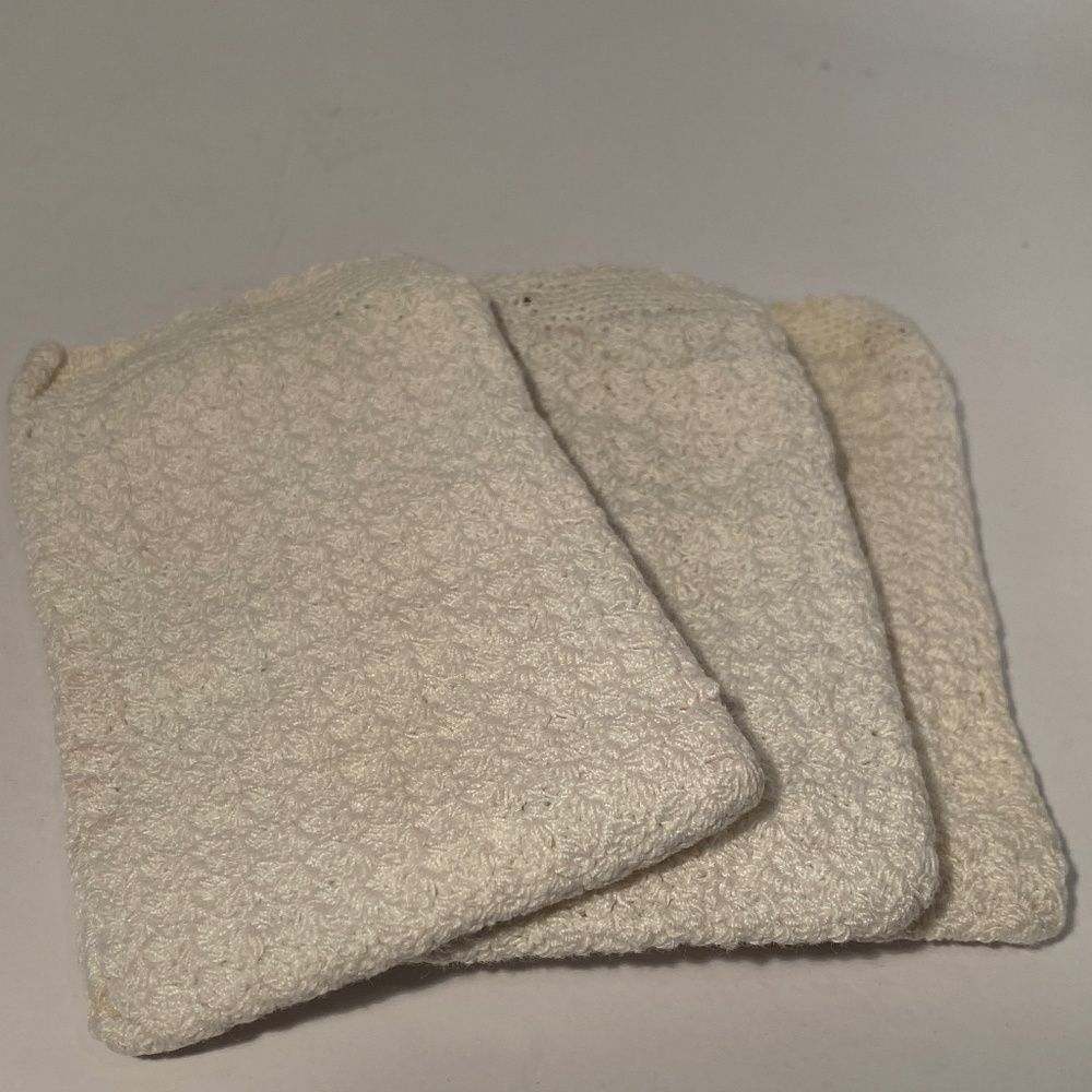 1367 Set of 3 Hand Crocheted Vintage White Cotton Lined Jewelry Bags